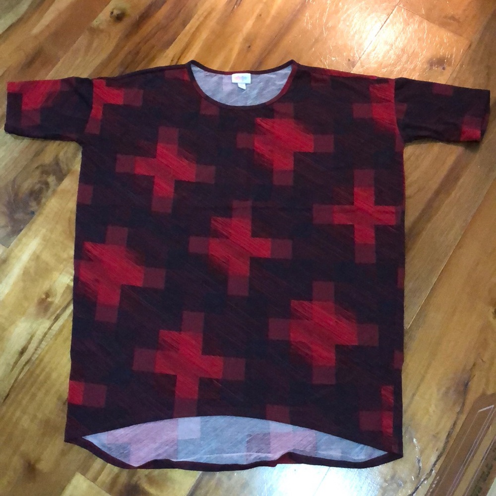 Lularoe shirt red plaid size medium